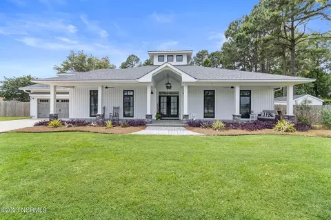 118 Carotauk Dr, Currituck, NC 27929