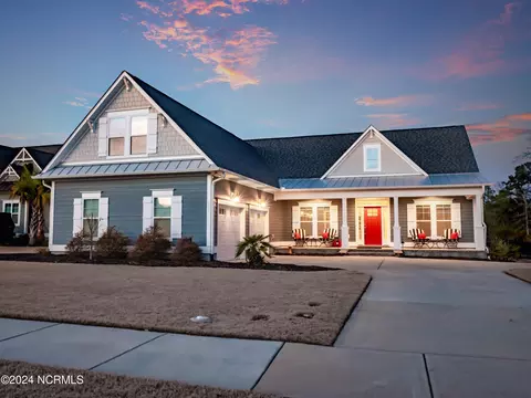 225 Shoal Ave, Hampstead, NC 28443