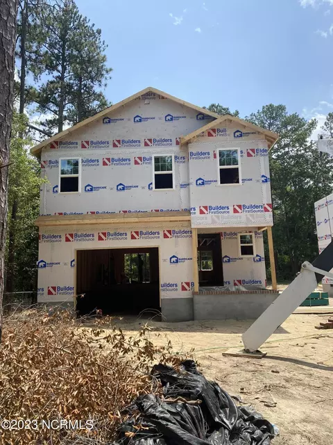 845 S Henley St, Southern Pines, NC 28387