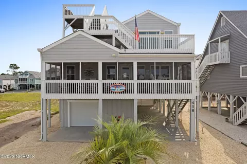 418 32nd St, Sunset Beach, NC 28468