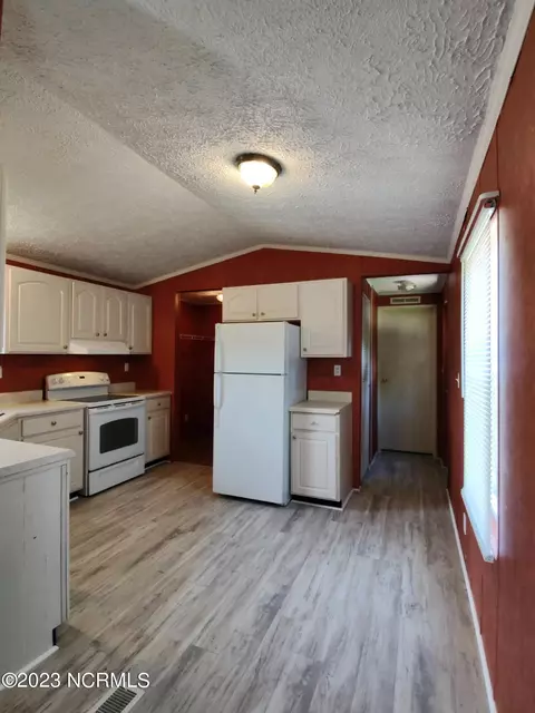 9 Windsor Dr, Hubert, NC 28539 photo 6