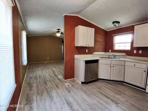 9 Windsor Dr, Hubert, NC 28539 photo 7