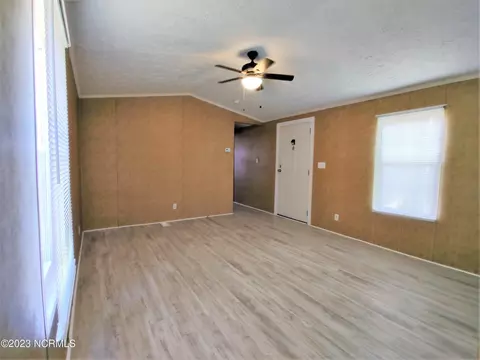 9 Windsor Dr, Hubert, NC 28539 photo 5