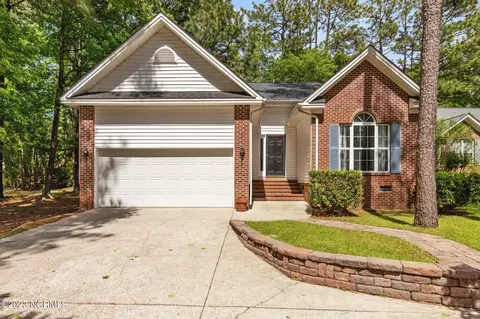 126 Kensington Way, Aberdeen, NC 28315