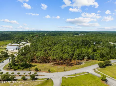 4699 Sugarberry Dr, Shallotte, NC 28470