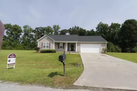 109 Harmony Way, Richlands, NC 28574