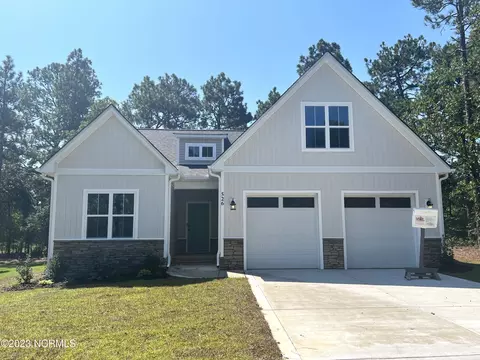 526 Bald Eagle Dr, Vass, NC 28394 photo 1