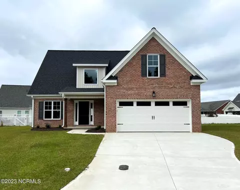 1208 Hunley Ct, Winterville, NC 28590