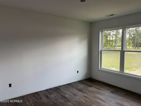 1733 Cherry Rd, Washington, NC 27889 photo 6