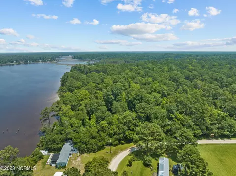356 Morse Rd, Swansboro, NC 28584