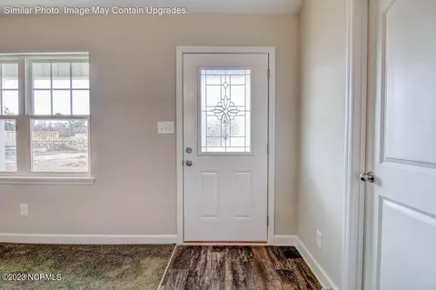 708 W Warner Ct, Hubert, NC 28539 photo 5