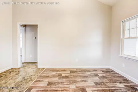 708 W Warner Ct, Hubert, NC 28539 photo 10