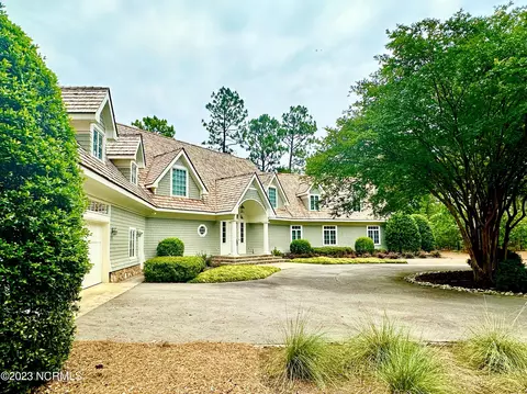 101 Hempstead Way, Pinehurst, NC 28374
