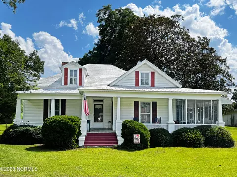 5140 Us 264, Washington, NC 27889