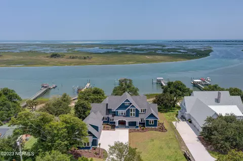 2324 Scotts Hill Loop Rd, Wilmington, NC 28411