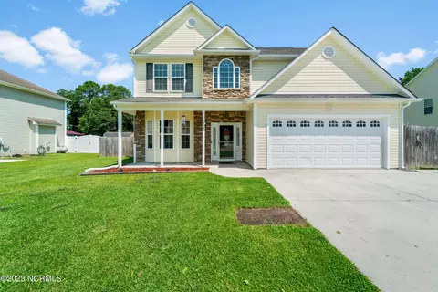 119 Landover Dr, Richlands, NC 28574