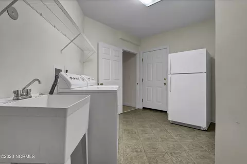 207 Windsor Ct, Hampstead, NC 28443 photo 24