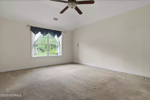 207 Windsor Ct, Hampstead, NC 28443 photo 13