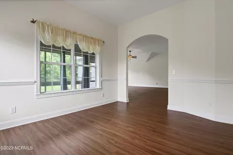 207 Windsor Ct, Hampstead, NC 28443 photo 5