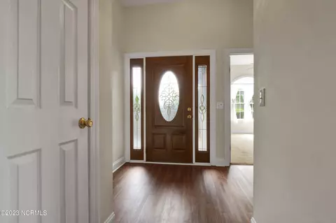 207 Windsor Ct, Hampstead, NC 28443 photo 3