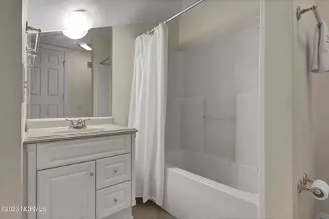 207 Windsor Ct, Hampstead, NC 28443 photo 23