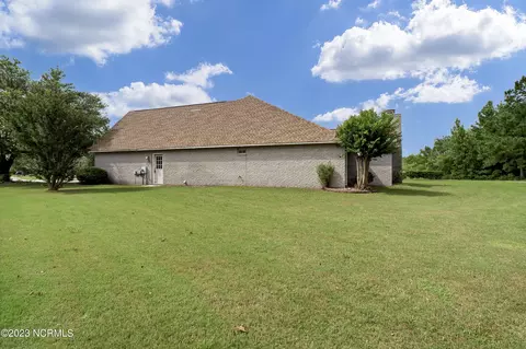 207 Windsor Ct, Hampstead, NC 28443 photo 27