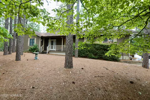 4 Prichard Ln, Pinehurst, NC 28374 photo 3