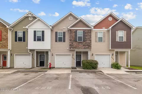 225 Caldwell Loop, Jacksonville, NC 28546