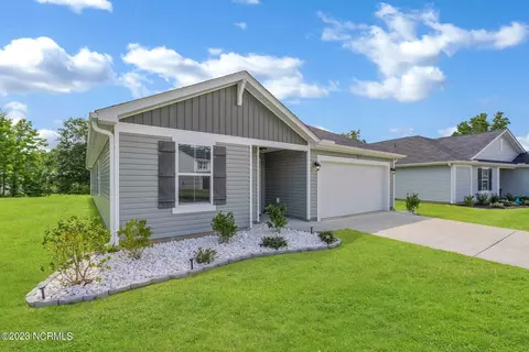 689 Landmark Cv, Calabash, NC 28467