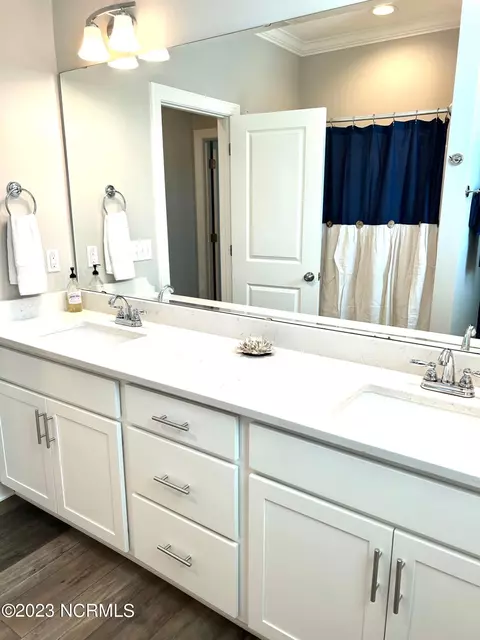 525 Crown Point Dr, Hampstead, NC 28443 photo 40