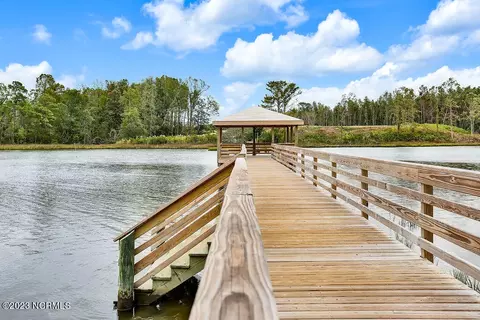525 Crown Point Dr, Hampstead, NC 28443 photo 52