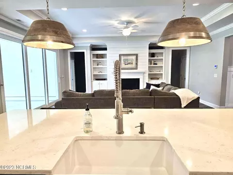 525 Crown Point Dr, Hampstead, NC 28443 photo 18