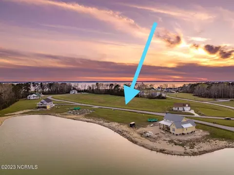 104 Pintail Dr, Minnesott Beach, NC 28510