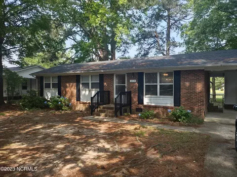 213 N S A Gilliam St, Pinetops, NC 27864
