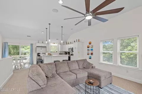 1409 Theodore St, Kill Devil Hills, NC 27948 photo 4