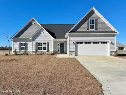 366 Water Wagon Trl, Jacksonville, NC 28546