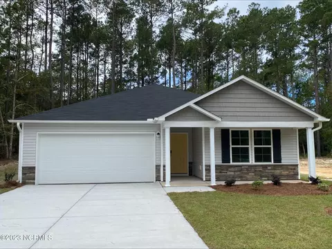 780 Pantego Blvd SE, Bolivia, NC 28422