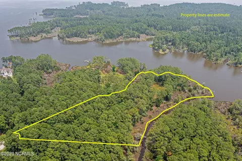 167 Bettie Dr, Aurora, NC 27806