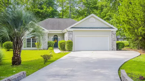 5 Crane Ct SW, Carolina Shores, NC 28467