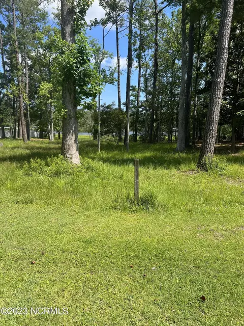 1127 River Dr SW, Calabash, NC 28467