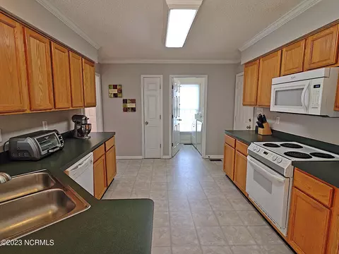 5821 Rowsgate Ln, Wilmington, NC 28411 photo 13