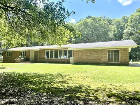 7608 Nc Highway 32 S, Plymouth, NC 27962