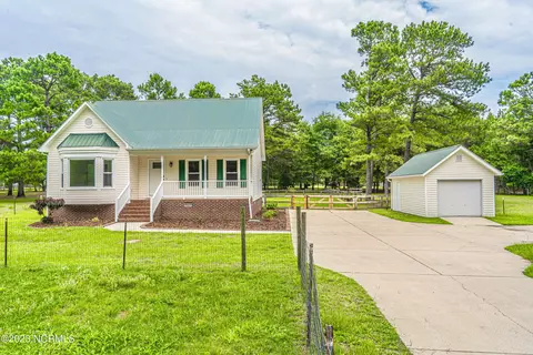 739 Morrison Bridge Rd, Vass, NC 28394