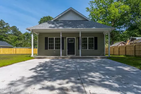 145 Coinjock Canal Rd, Coinjock, NC 27923