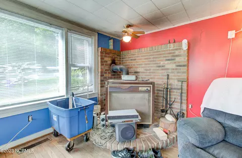 216 S College St, Atkinson, NC 28421 photo 10