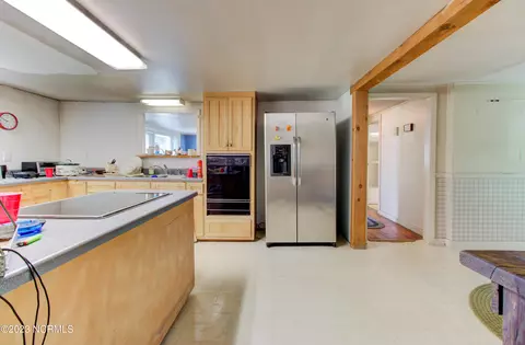 216 S College St, Atkinson, NC 28421 photo 17
