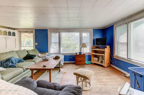 216 S College St, Atkinson, NC 28421 photo 8