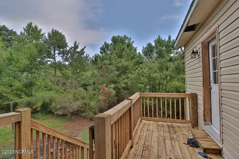 143 Simpson Rd, Barco, NC 27917 photo 5