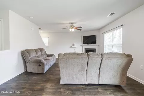 406 Ginger Dr, New Bern, NC 28560 photo 7