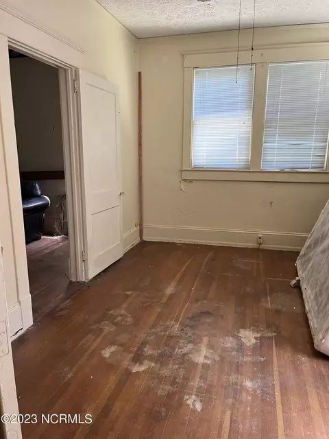 311 E Main St, Mount Olive, NC 28365 photo 15